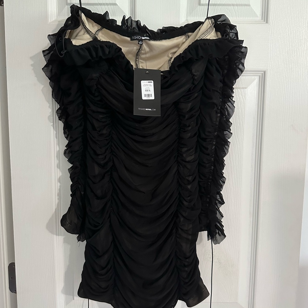 Fashion Nova Black Ruched Off-the-Shoulder Lace Up Sleeves Dress